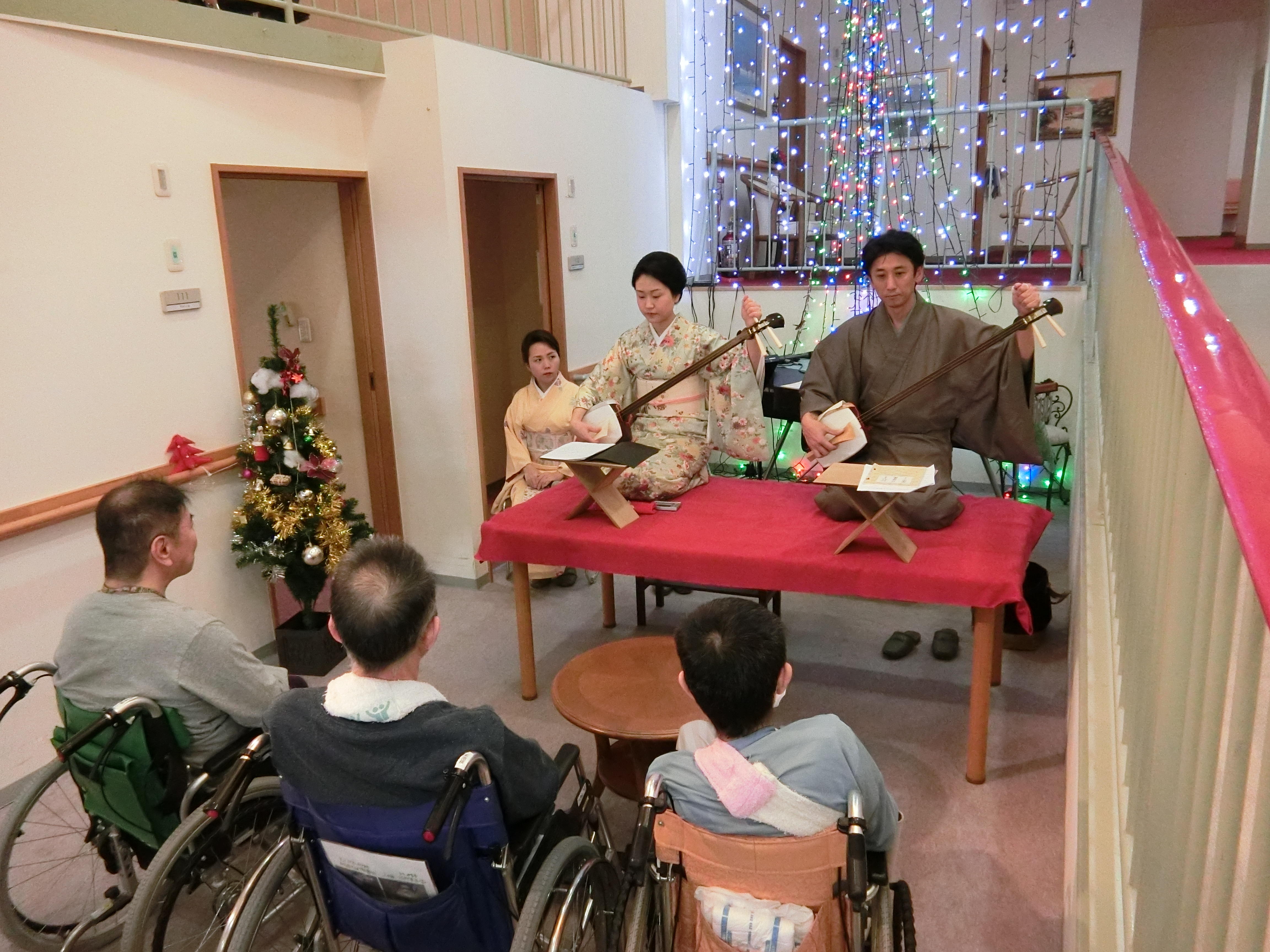 川手生巳也